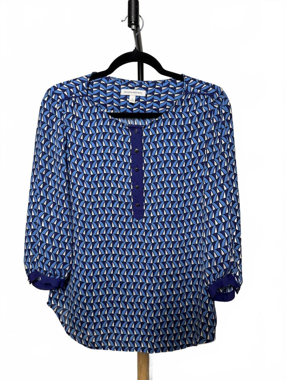 Banana Republic Blue Geometric Print Long Sleeve Blouse